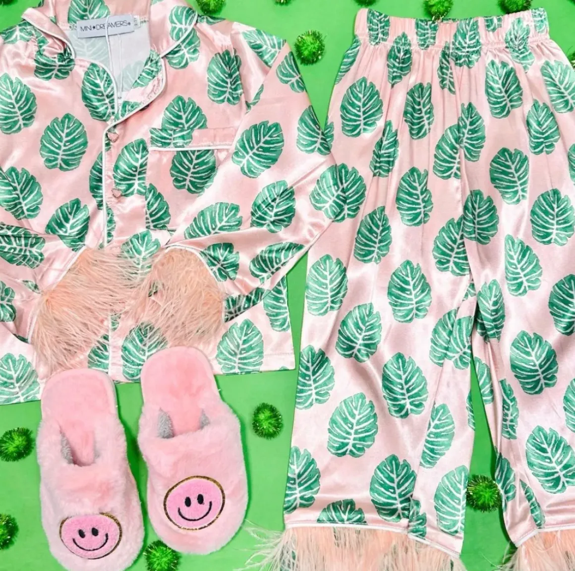 BH BANANA LEAVES FEATHER SET