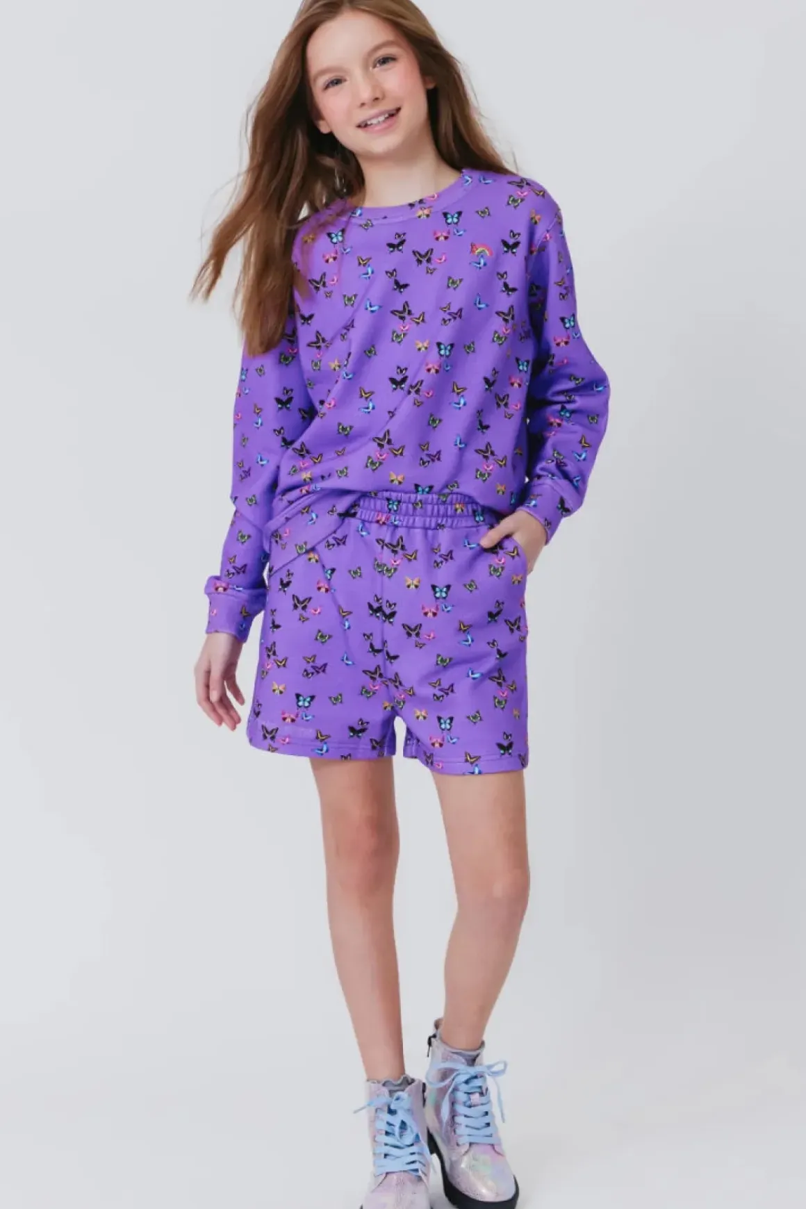 BUTTERFLY SWEATSHIRT