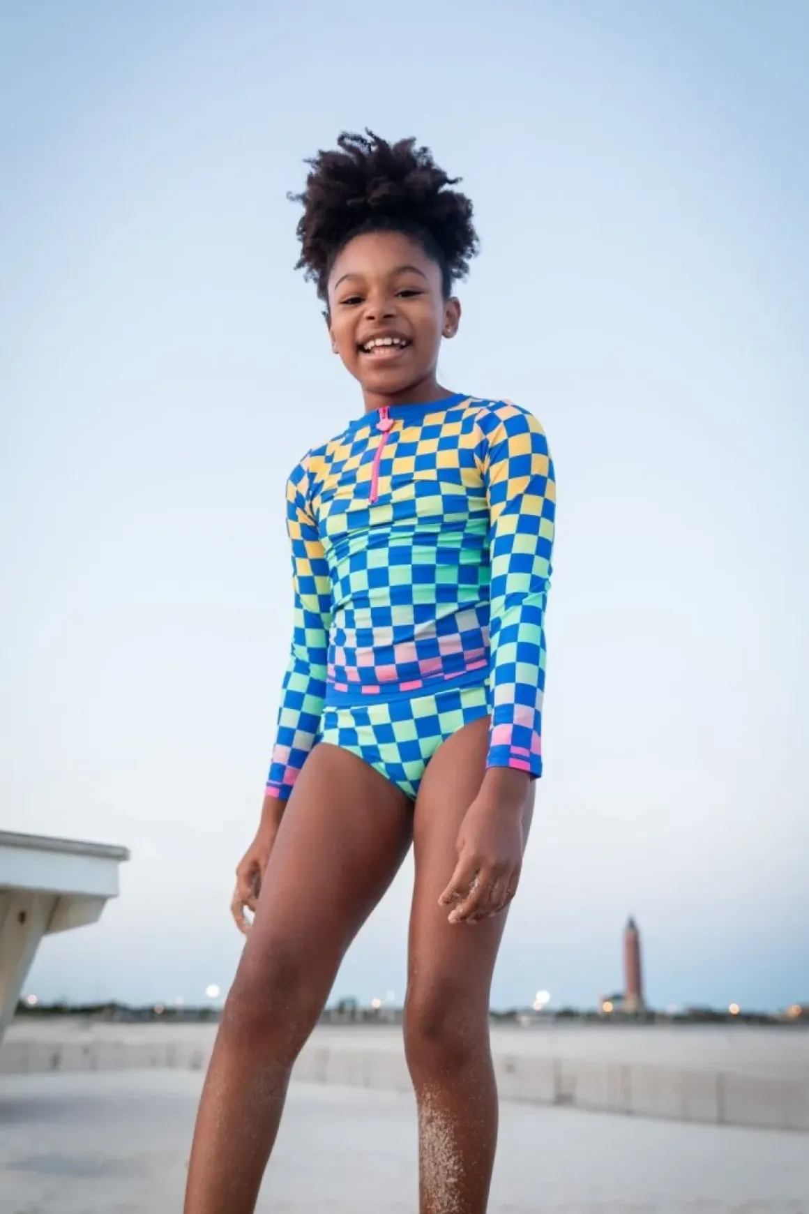 CHECKERED LONG SLEEVE RASH GUARD TWO PIECE SWIMSUIT SET