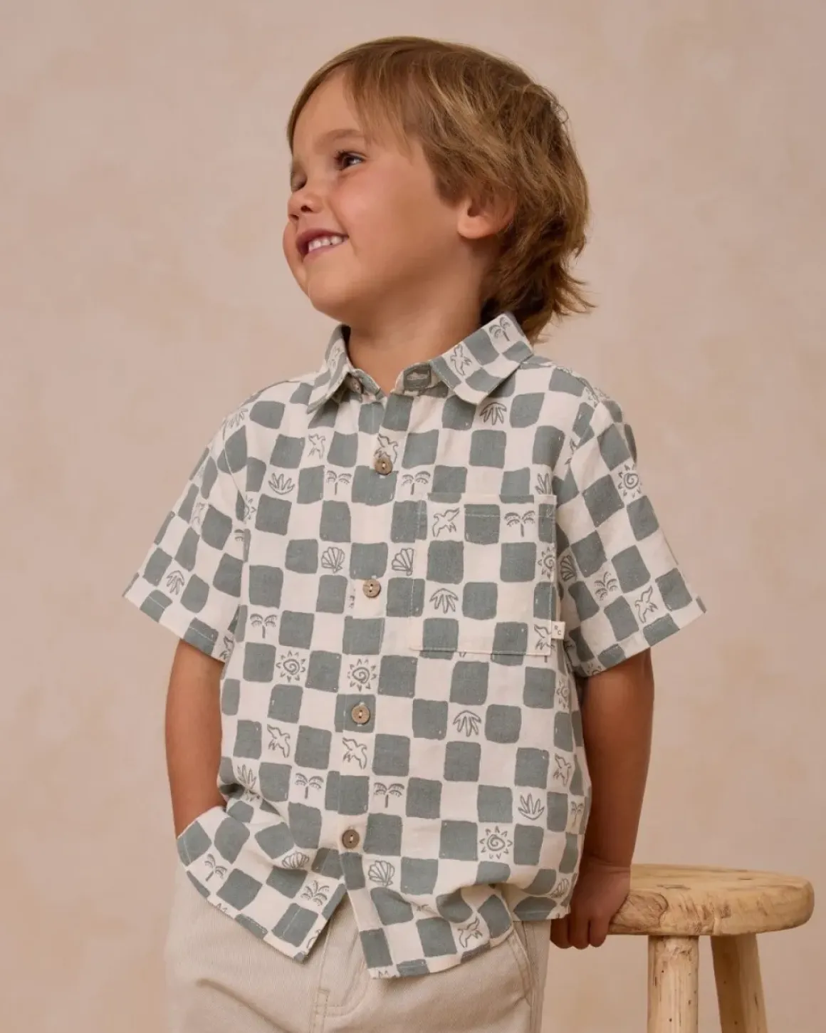 COASTAL CHECK BUTTON DOWN TOP