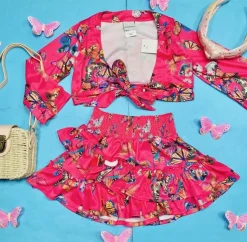 FLY AWAY BUTTERFLY WRAP TOP
