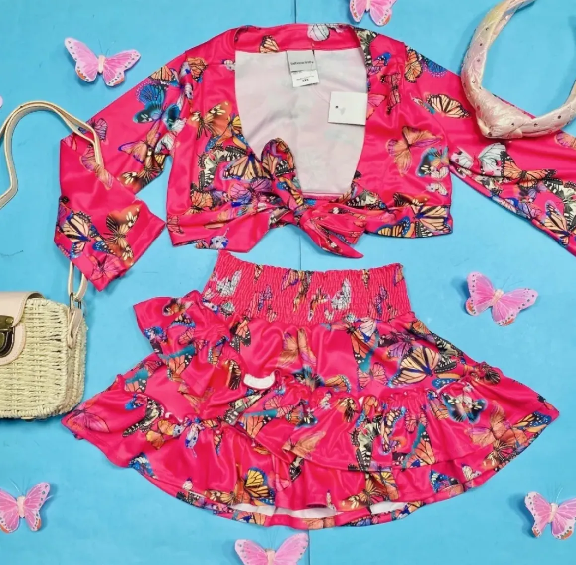 FLY AWAY BUTTERFLY WRAP TOP