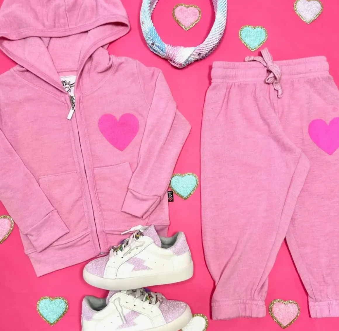 HEART SWEATPANTS
