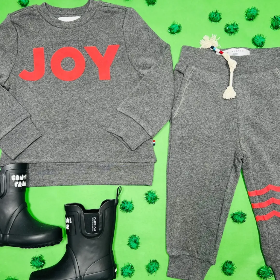JOY SWEATSHIRT
