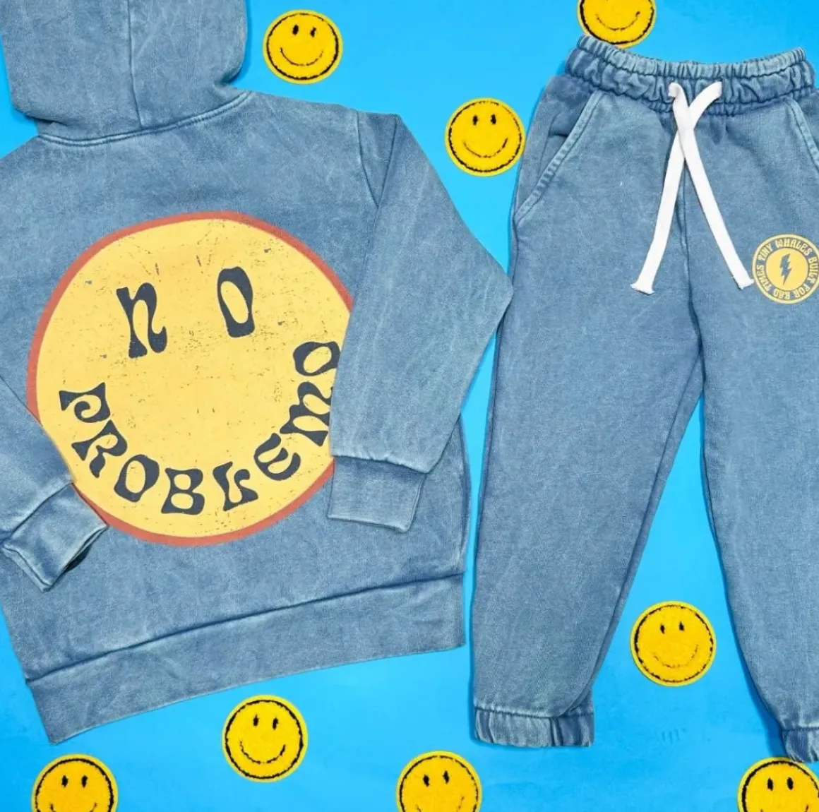 NO PROBLEMO SMILEY SWEATPANTS