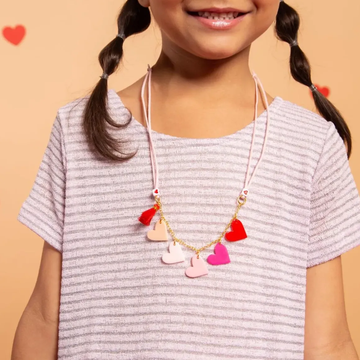 OMBRÉ HEARTS NECKLACE