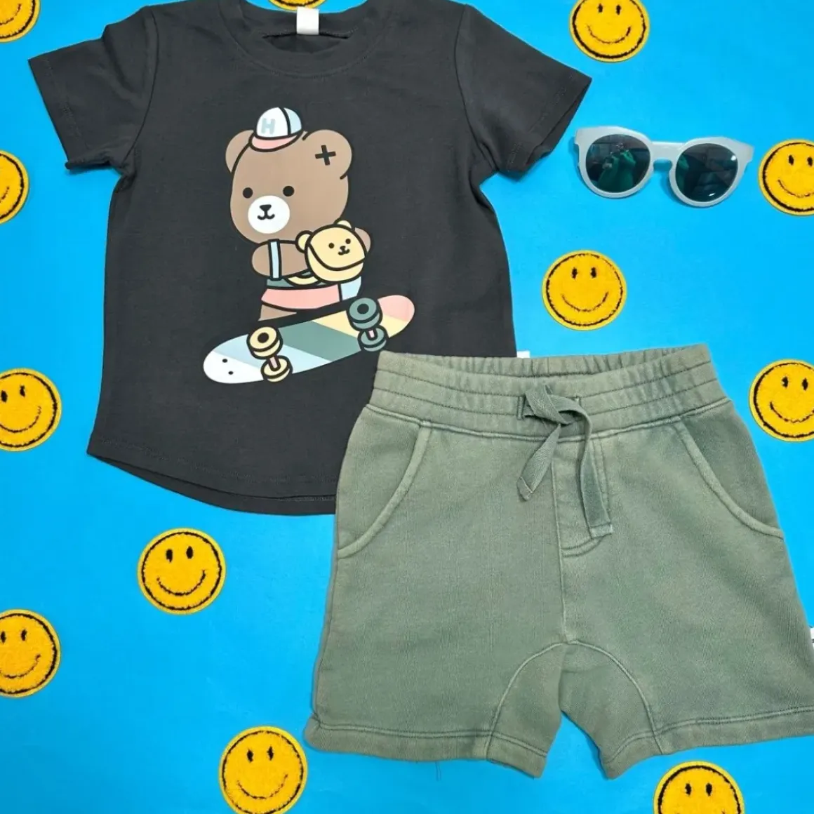 SKATER BEAR TSHIRT