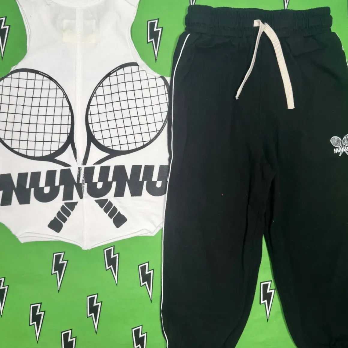 TENNIS TANK TOP (UNISEX)