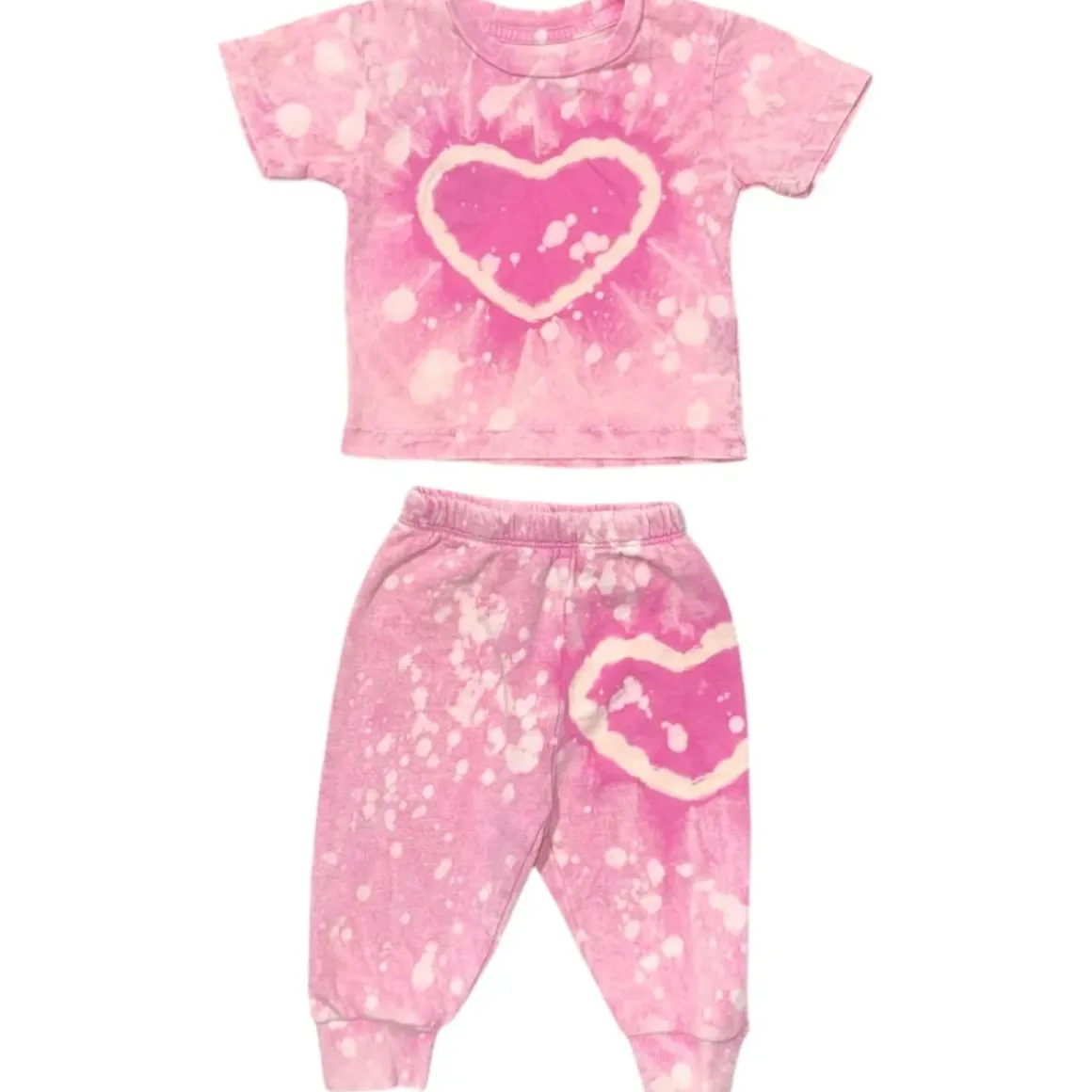 TIE DYE HEART TSHIRT AND SWEATPANTS SET