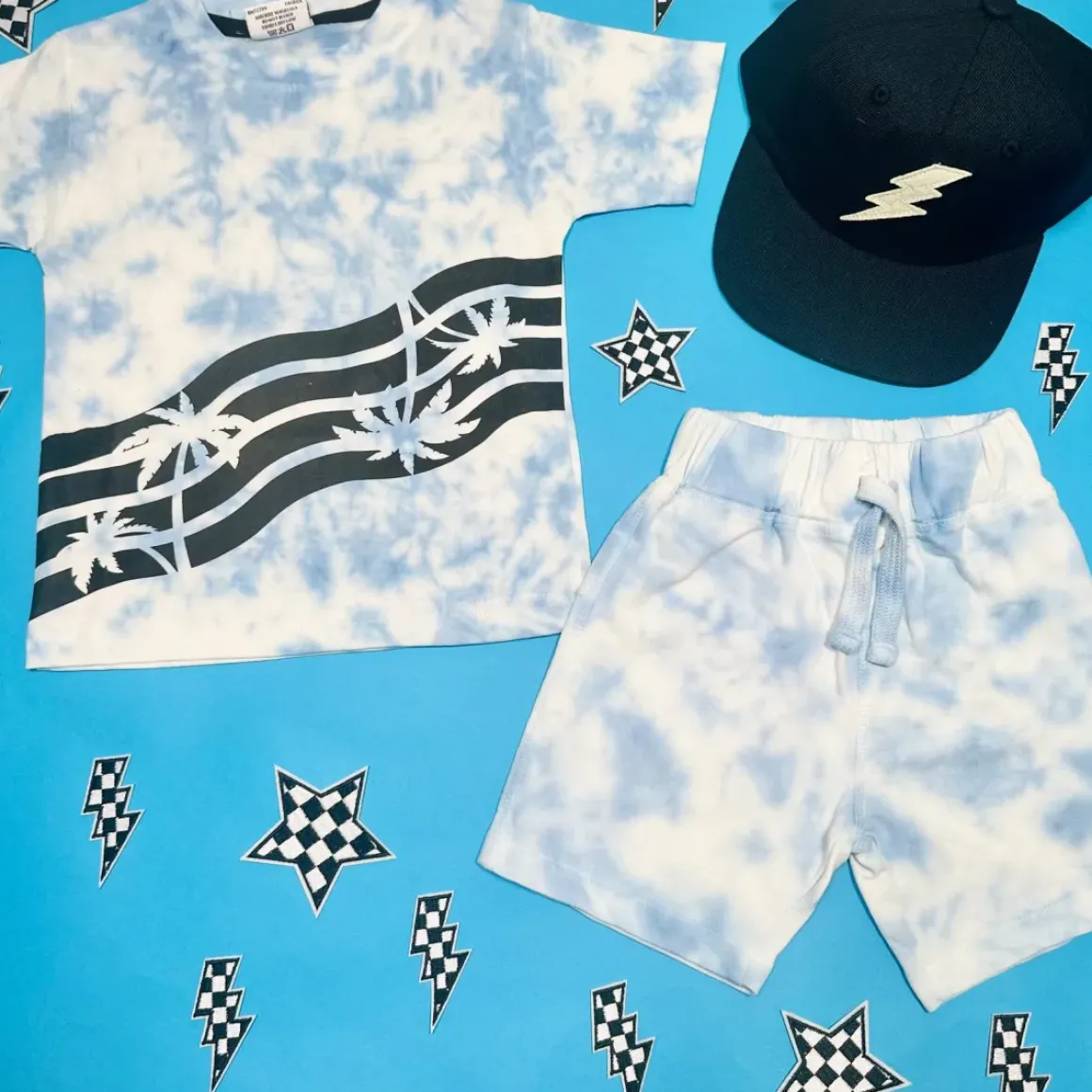 TIE DYE PALM TREES TSHIRT